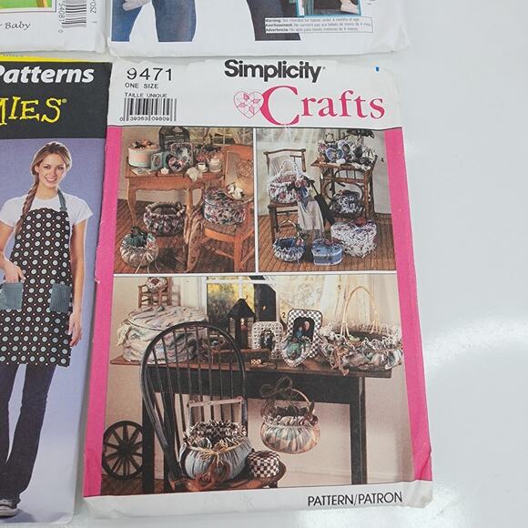 Lot 4 Sewing Pattern McCall Craft Simplicity Aprons Baby Sling 1989 Basket Cover - Picture 4 of 10